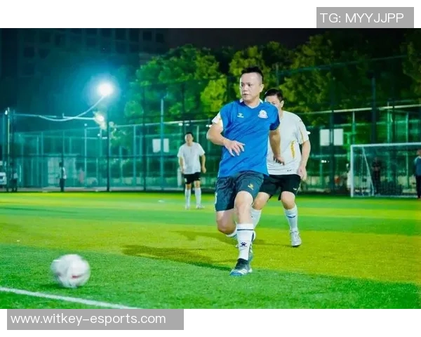 足球巨星炫酷特效震撼呈现点燃绿茵场上的无限激情