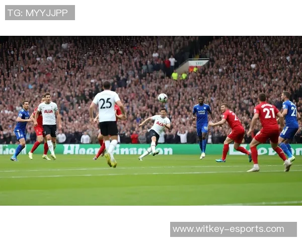 从足球球星的爷爷身上看家庭传承与精神力量的深远影响