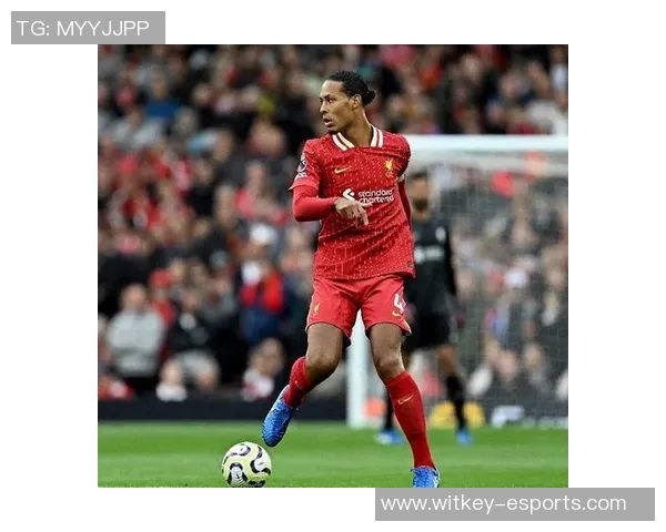 足球球星穿假球鞋事件曝光 球迷热议真伪背后暗藏的商业玄机